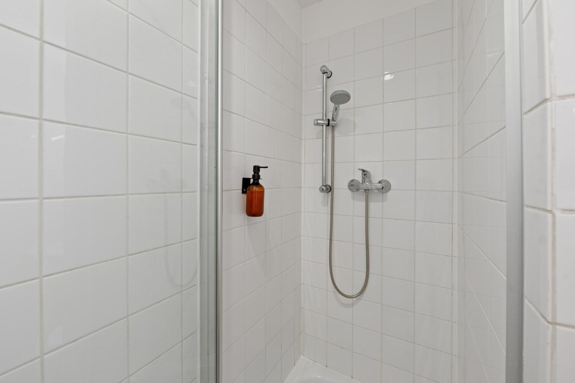 Primeflats - Apartment Langhans Berlin-Weissensee Buitenkant foto